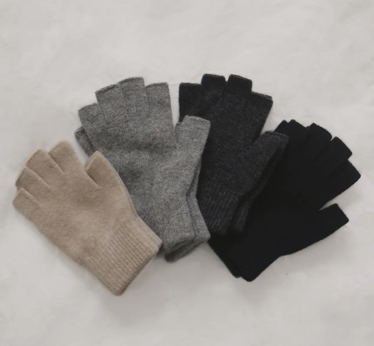 Fingerless Wool Gloves - harris boulevard