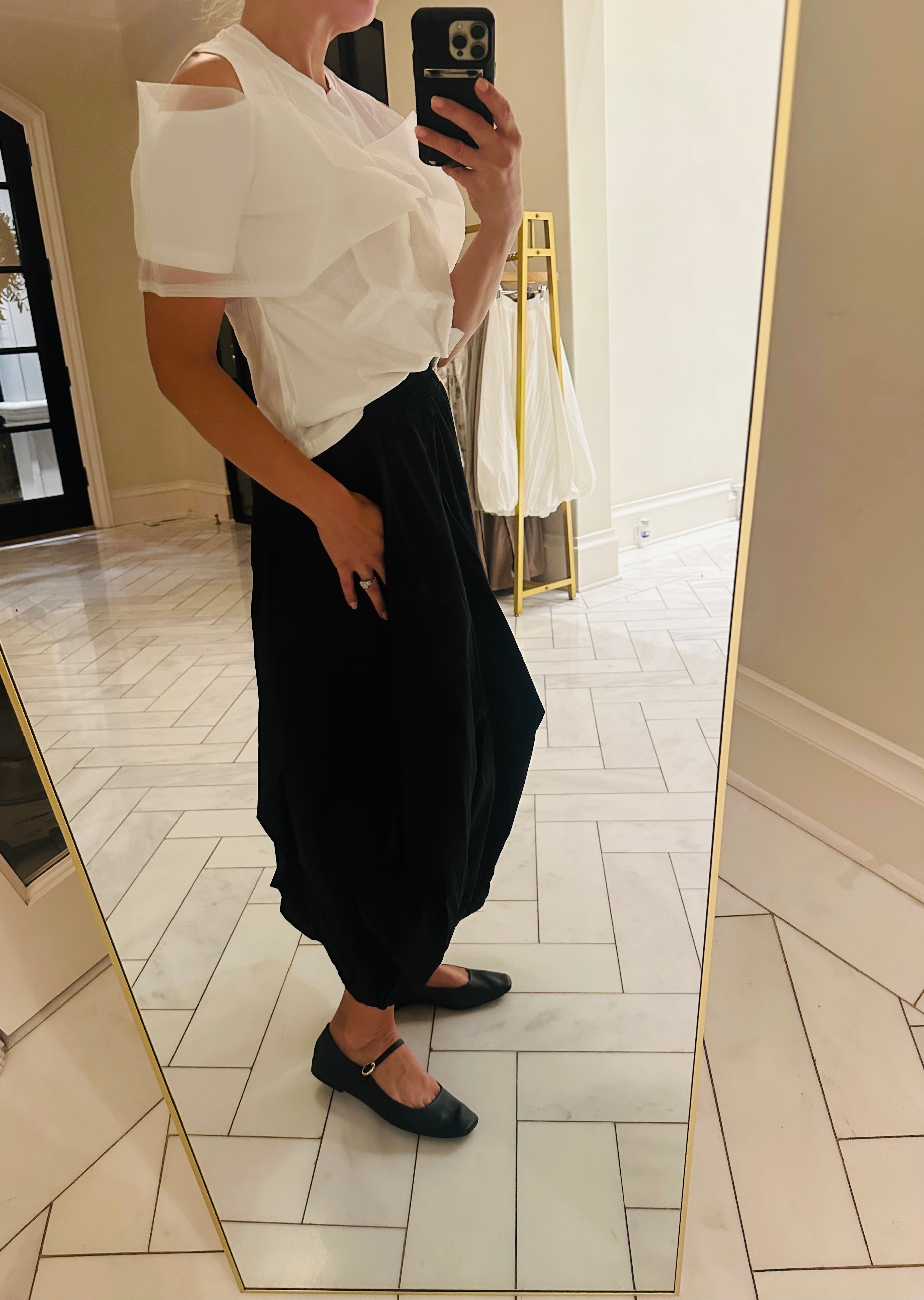 Tulle Trim Cold Shoulder Tee