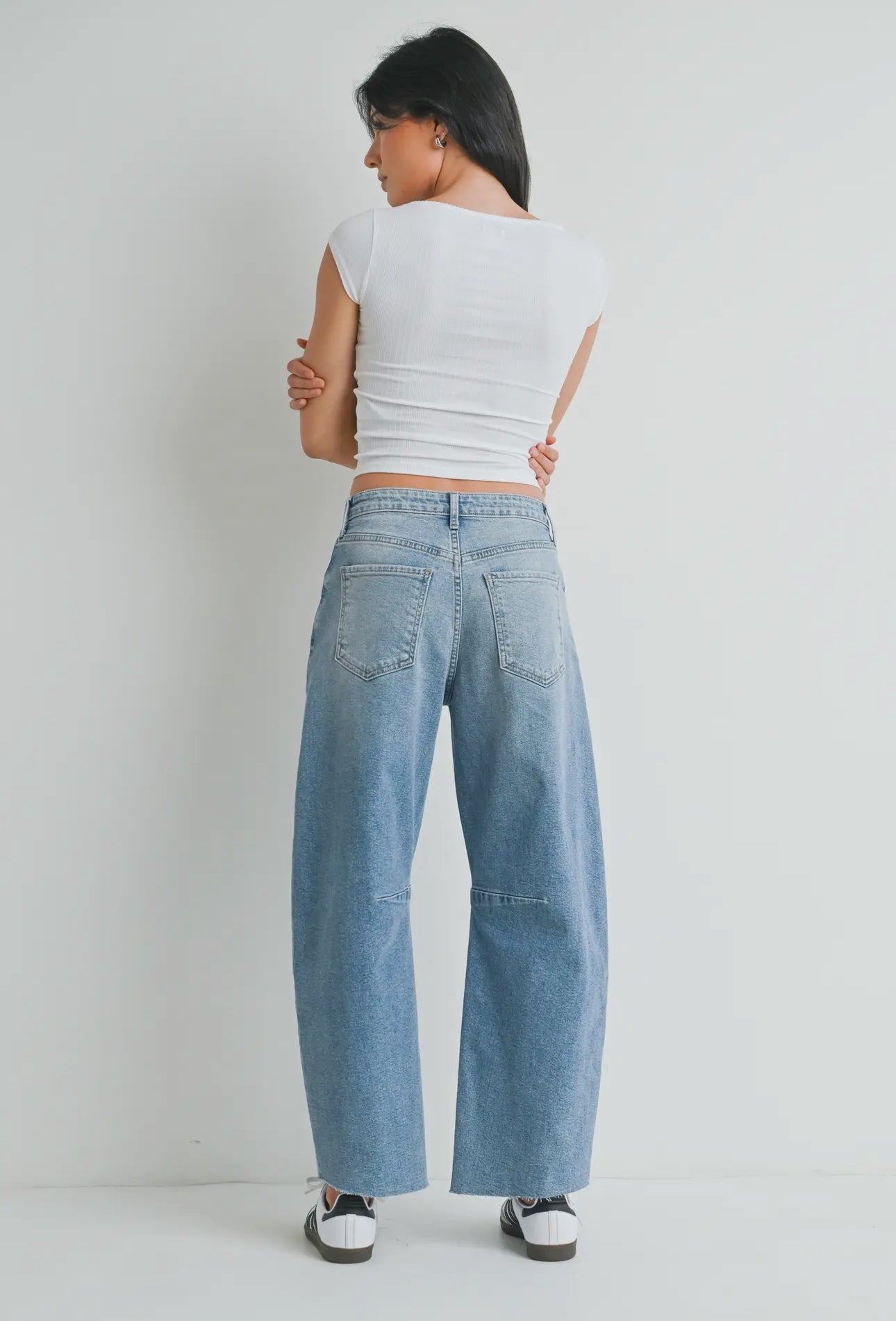 Barrel Jean - Light Blue - harris boulevard