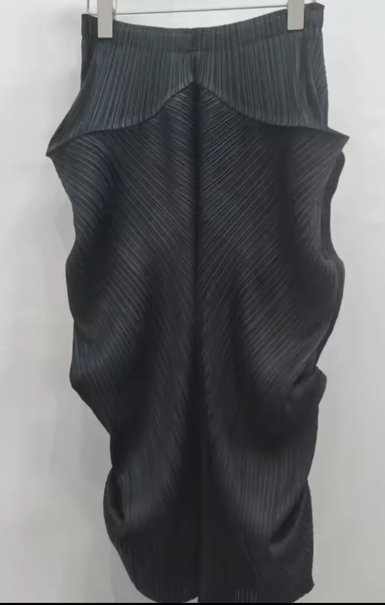 Black Sculptural Skirt - harris boulevard