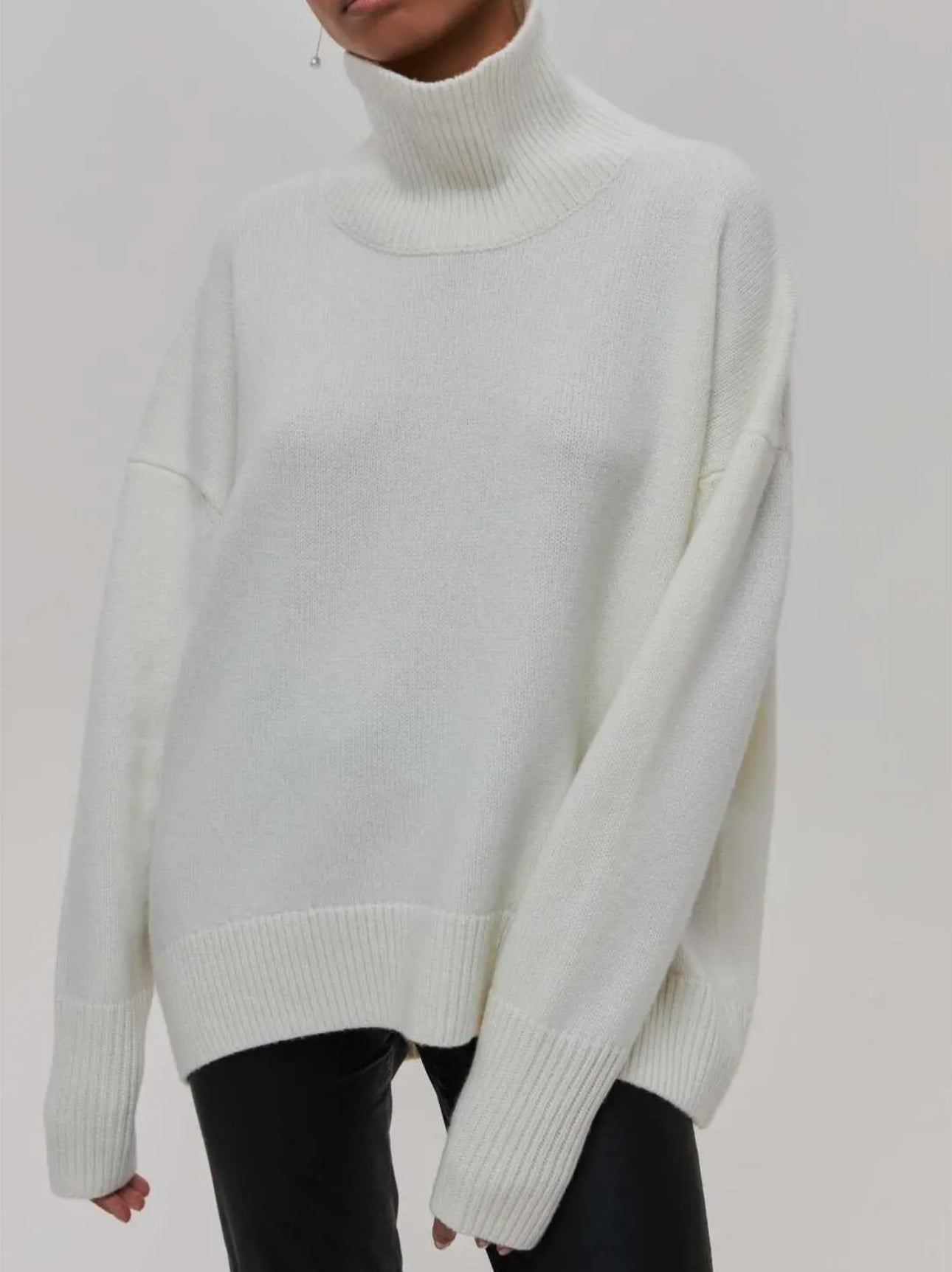 Soft Oversized Turtleneck Sweater - harris boulevard