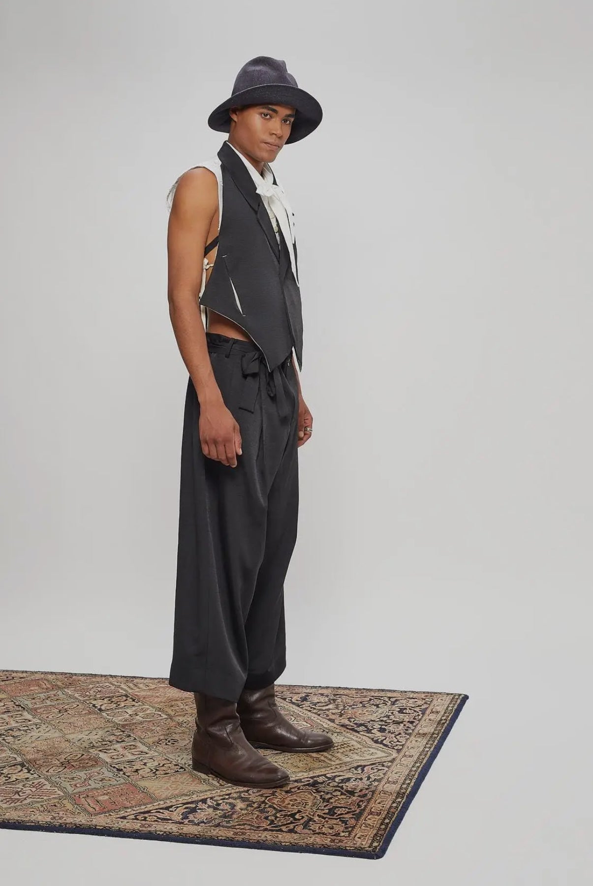 Vest - harris boulevard