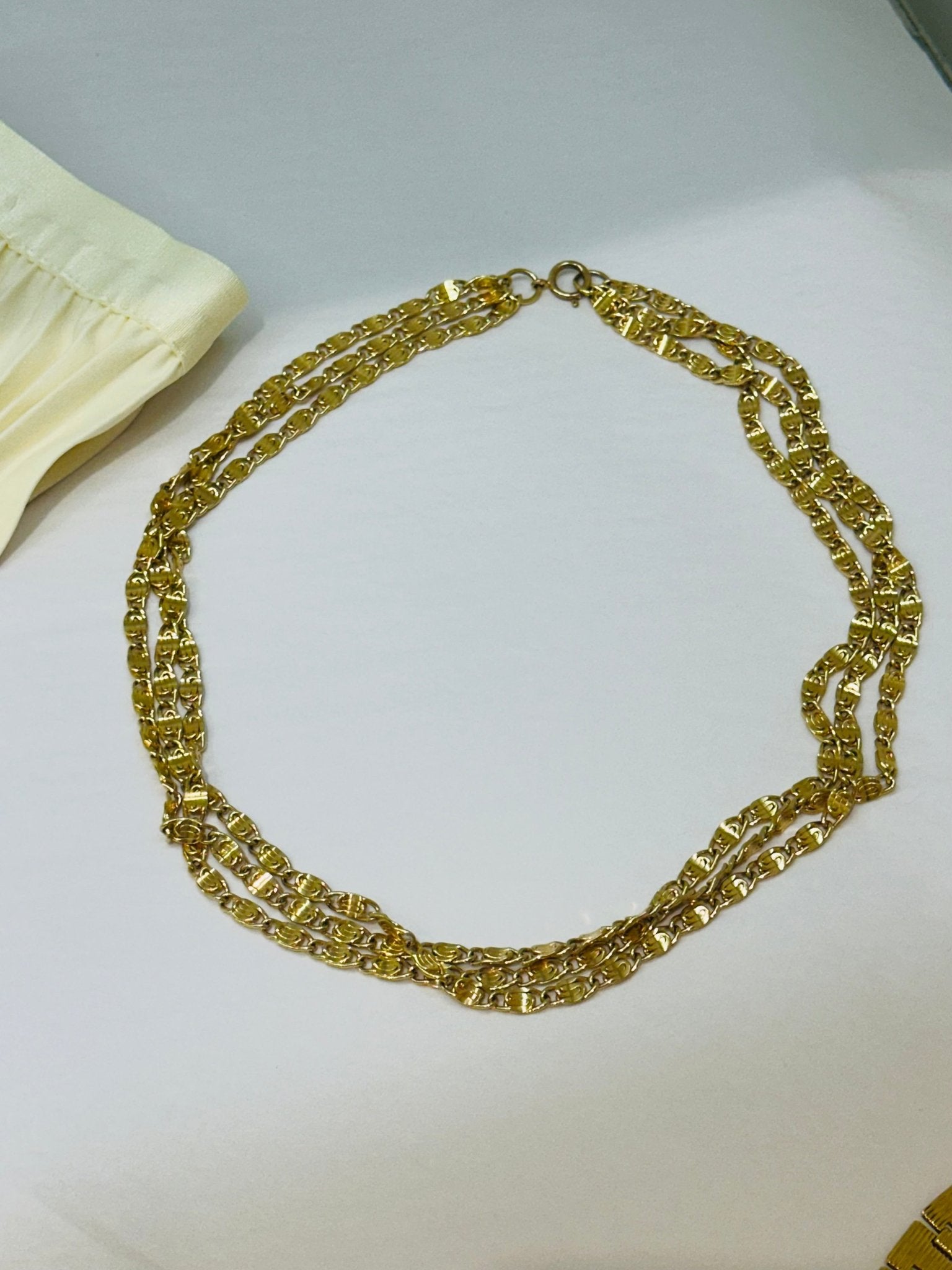 Vintage Chain Necklace - harris boulevard