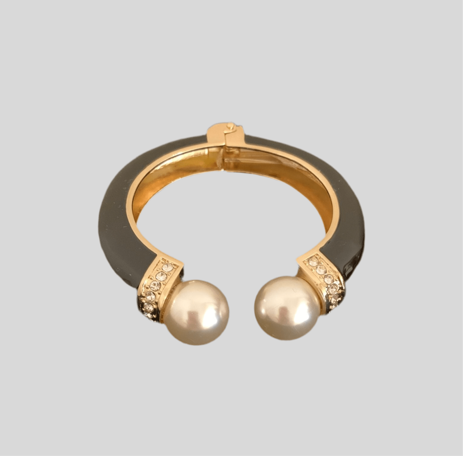 Vintage Pearl Cuff - harris boulevard