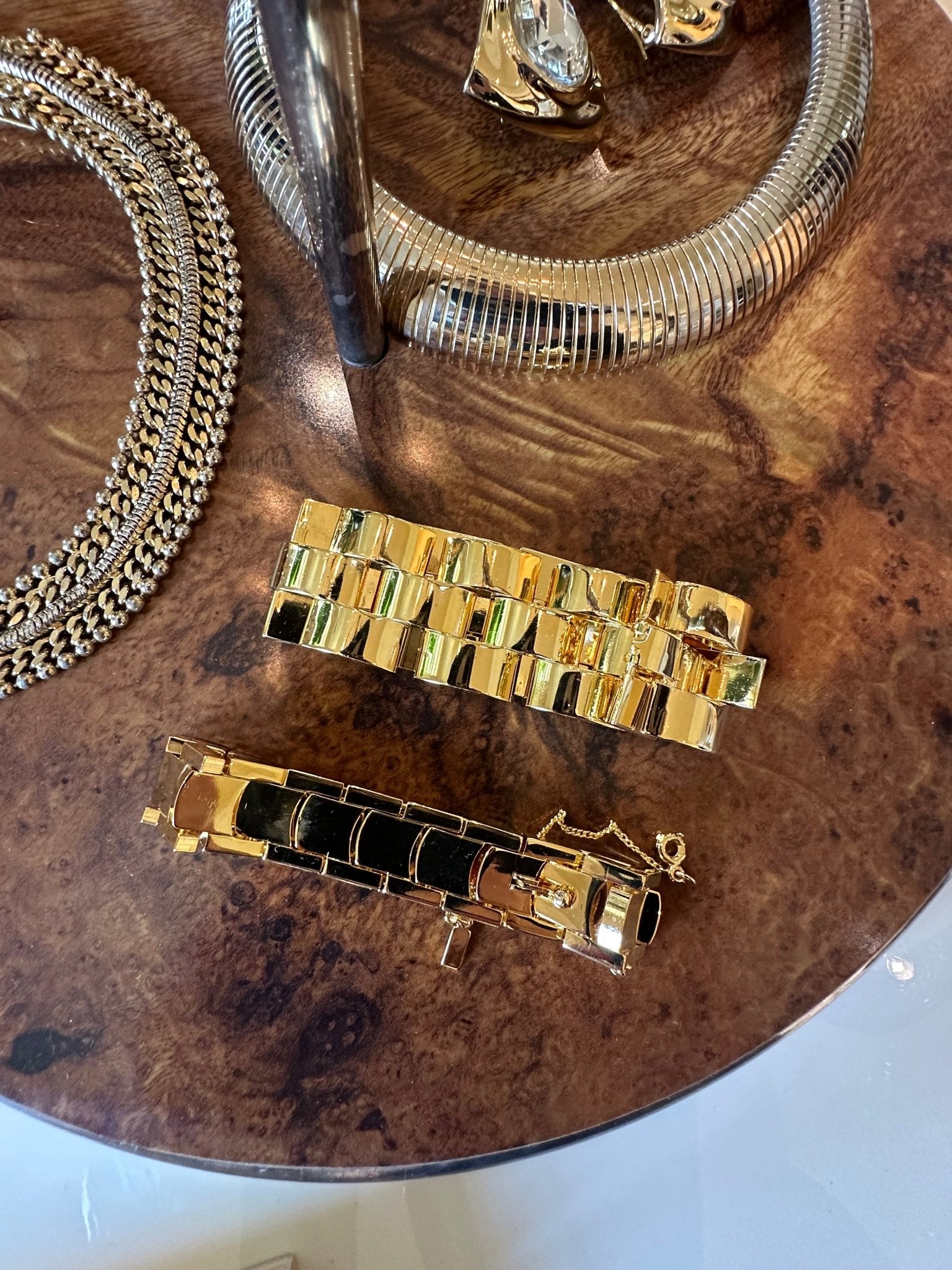 Vintage Wide Link Gold Bracelet - harris boulevard