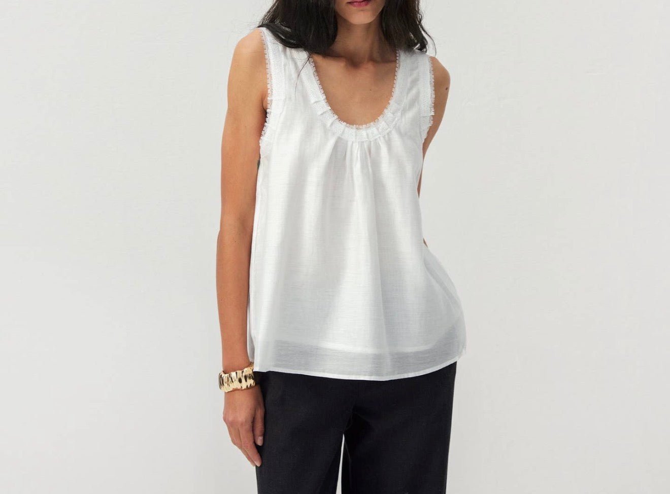 White Lace Trim Sleeveless Top - harris boulevard